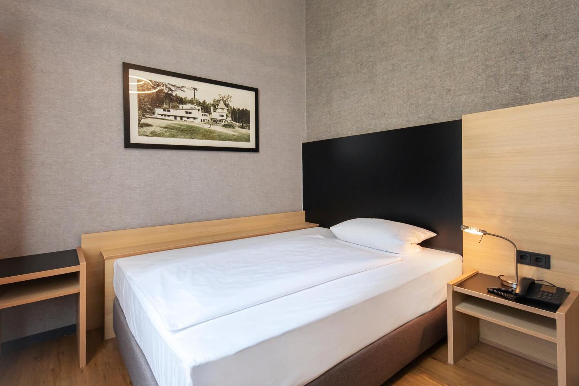 Roomingtons Hotel Franziskushoehe Lohr ภายนอก รูปภาพ