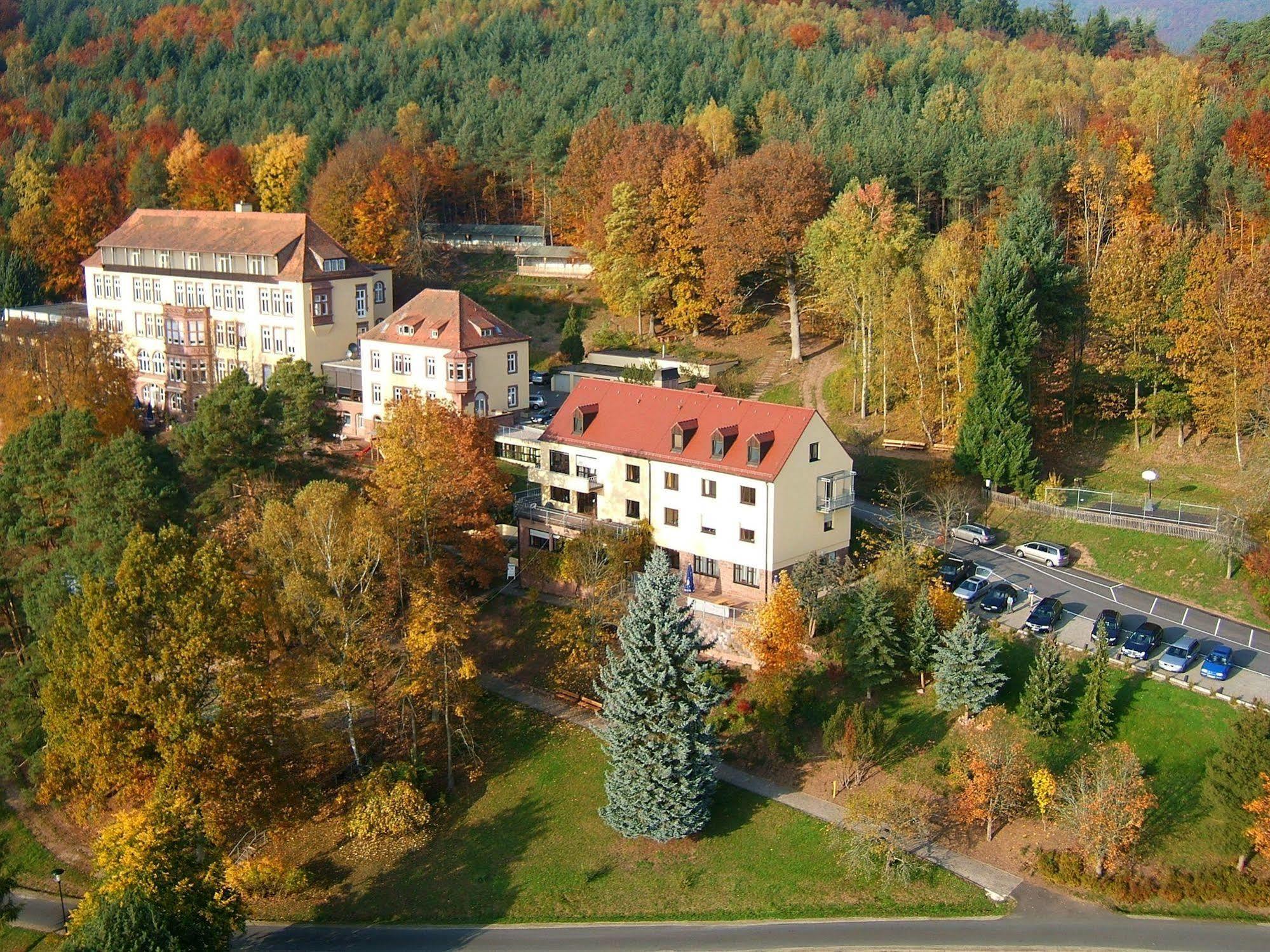 Roomingtons Hotel Franziskushoehe Lohr ภายนอก รูปภาพ